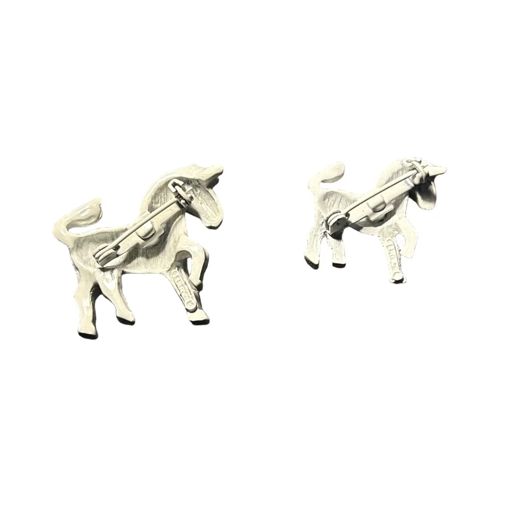 Unbranded Metal Zebra Brooches One Size Black White